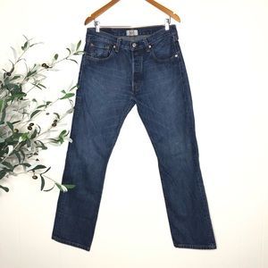 NWOT Levi’s 501 Straight Leg Button Fly 33X32